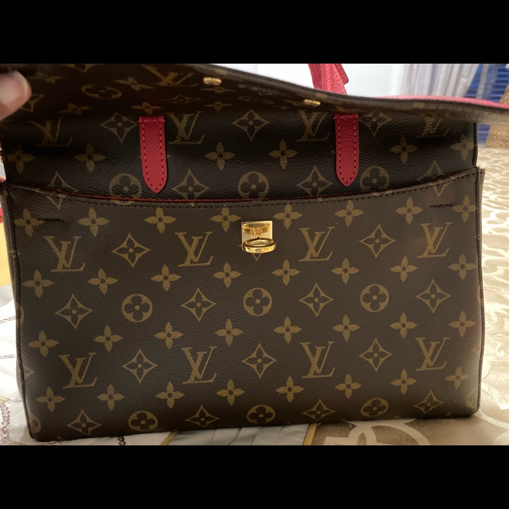Handbag - Picture 6 of 8